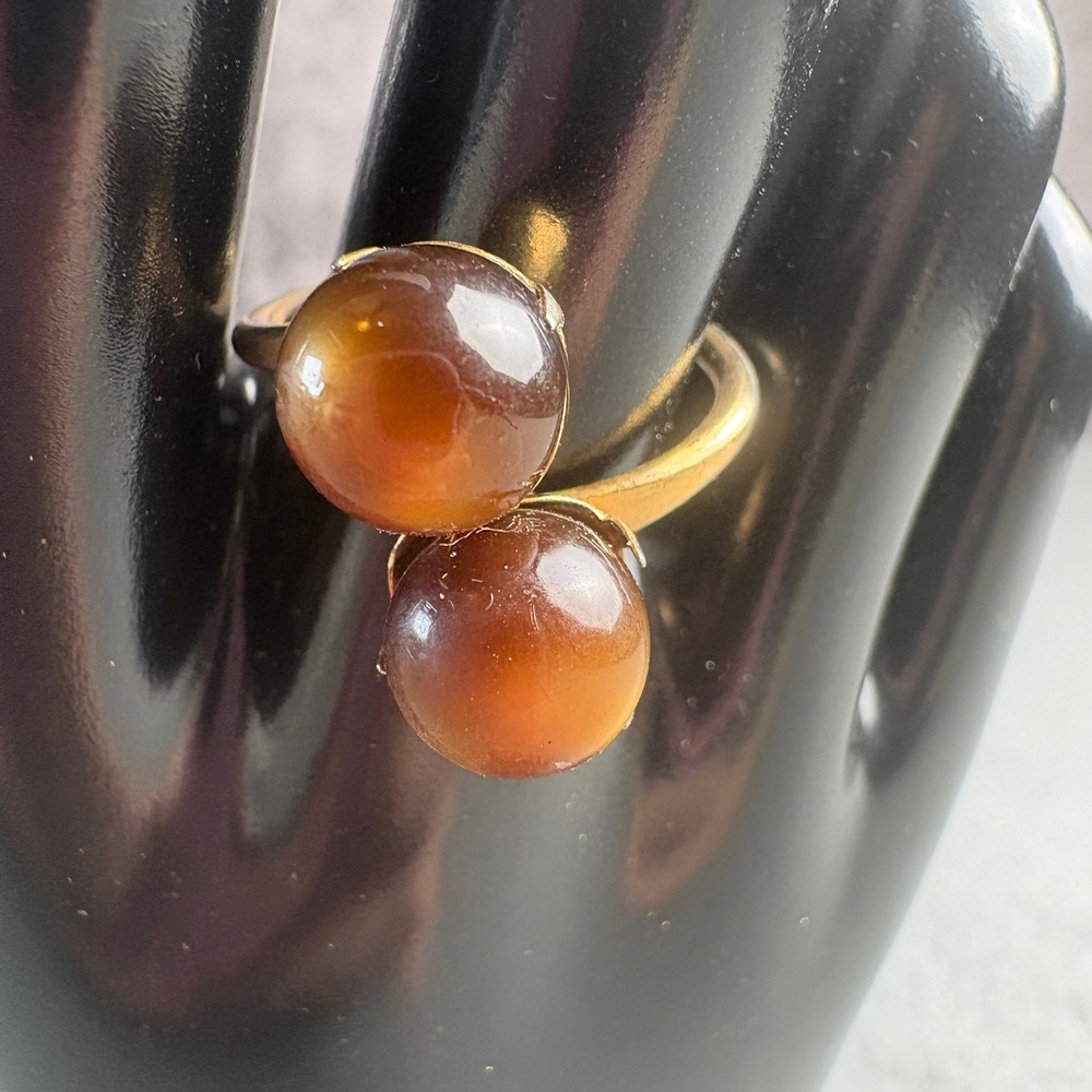 Vintage Avon Gold Tone Bypass Ring Amber Color Orbs Size 7.5 with Original Box